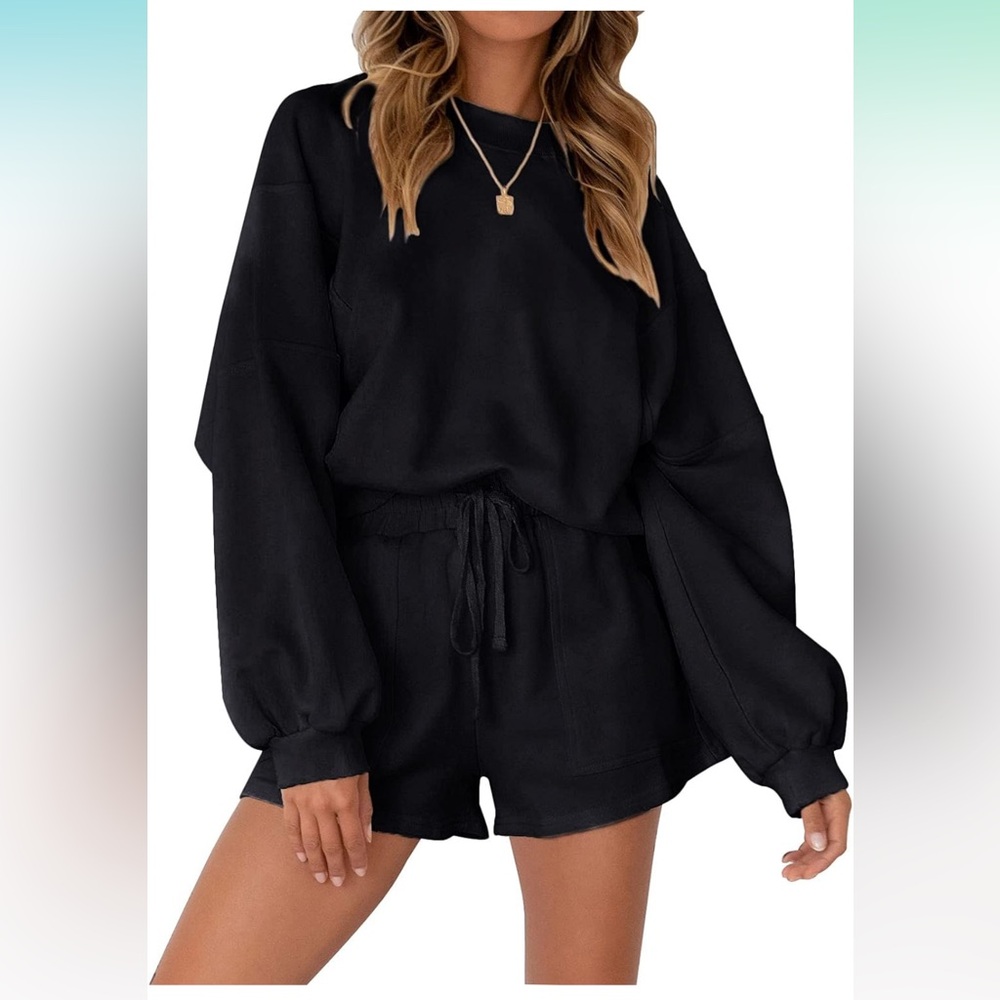 NWT Oversized Batwing Sleeve Lounge Casual Top Shorts 2 Piece Sweatsuit